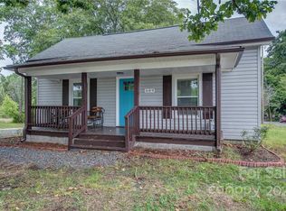 609 Old North Main St, Clover, SC 29710