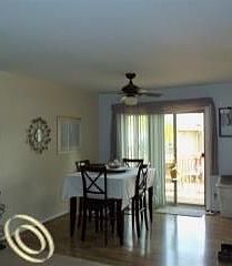 5th image of 1195 Parkway Dr