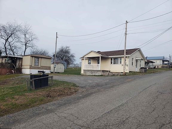 2nd image of 141 Elkins Ave