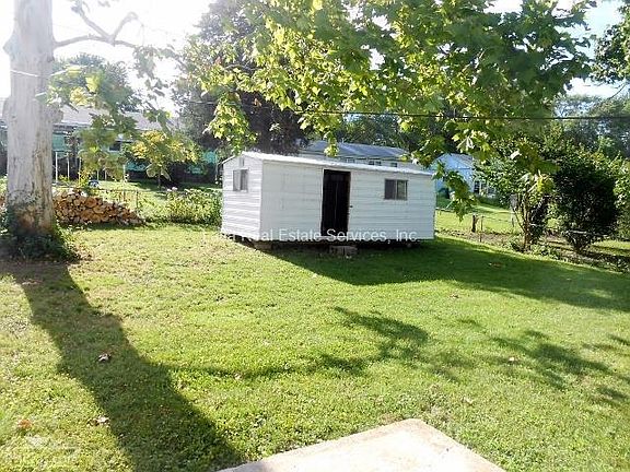 Rear Yard & Large Storage Shed