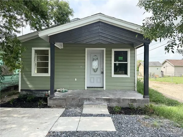 213 W 2nd St, San Juan, TX 78589