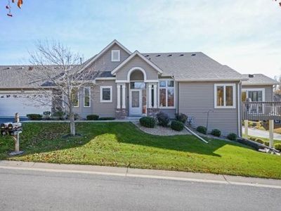 994 Stratford Ln W, Burnsville, MN, 55337