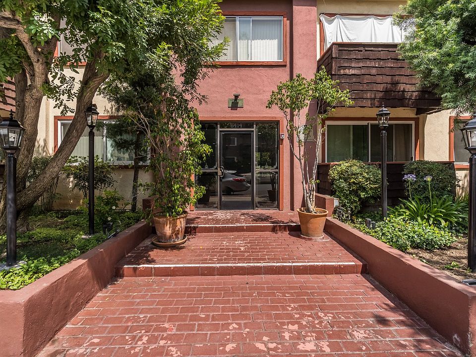 1st image of 5414 Newcastle Ave APT 24