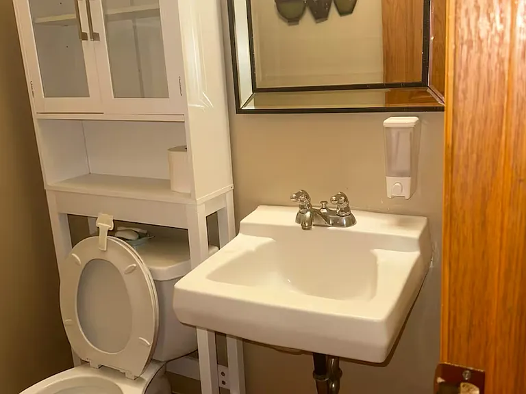 1633 City View Dr — Photo 17