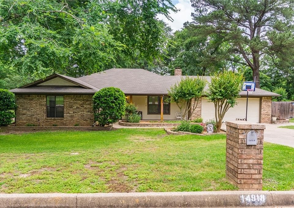 1st image of 14918 Willowwood Dr