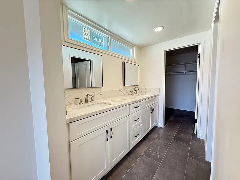 11244 Lucas St — Photo 9