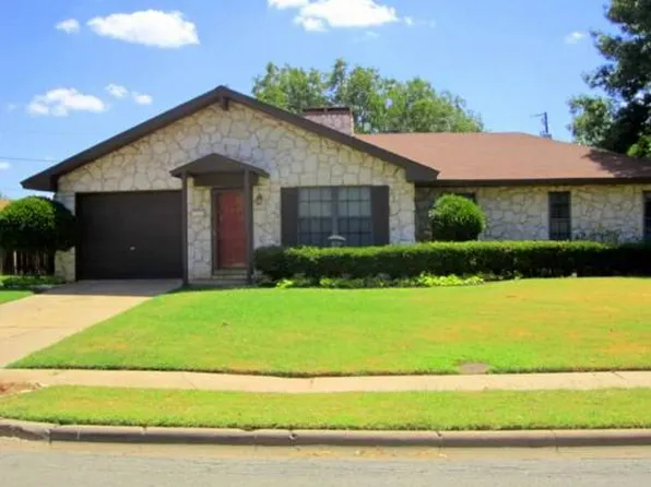 4509 Hughes Dr, Wichita Falls, TX 76308