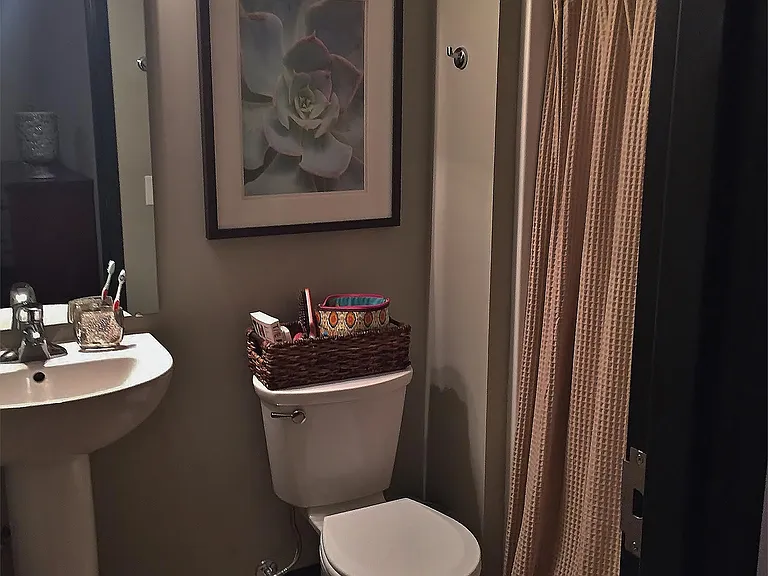 1421 P St #303 — Photo 3