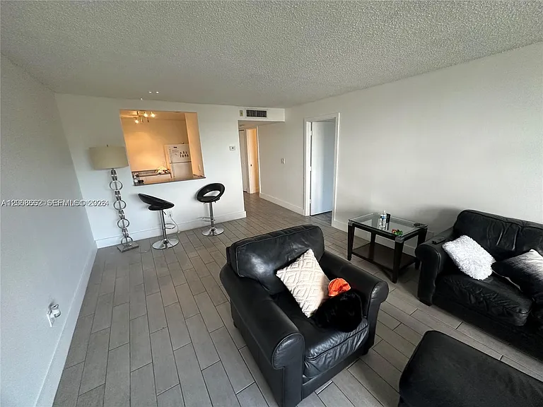 486 NW 165th St #B303 — Photo 12