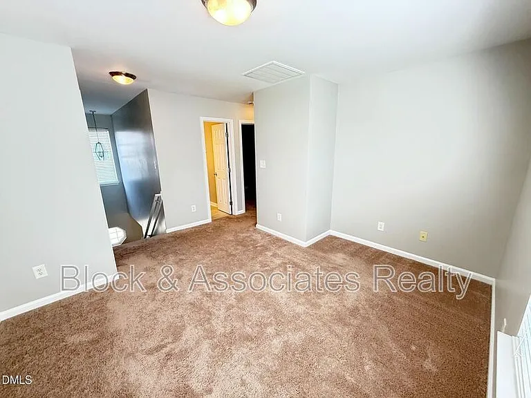 420 Cline Falls Dr — Photo 13
