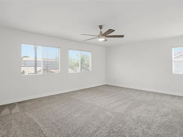 1605 Rivendel Dr — Photo 15