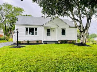 220 Falstaff Rd, Rochester, NY 14609