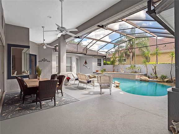 4th image of 1601 Cotswold Dr