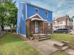 240 Hansbury Ave, Newark, NJ 07112