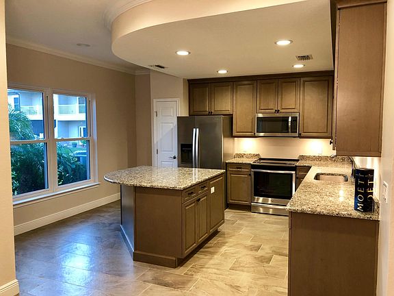 3rd image of 6606 Date Palm Ave S