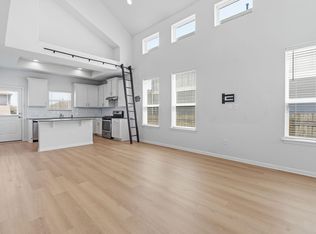 10221 Forest Grove Dr, Austin, TX 78747