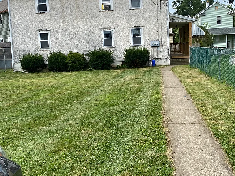 215 Mary St #A — Photo 10