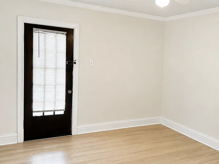 4972 Lindenwood Ave #4972 — Photo 9