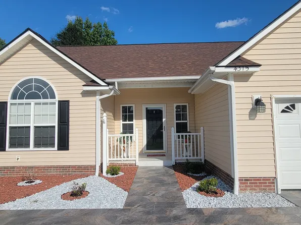 4315 Rocinta Ct, Hope Mills, NC 28348