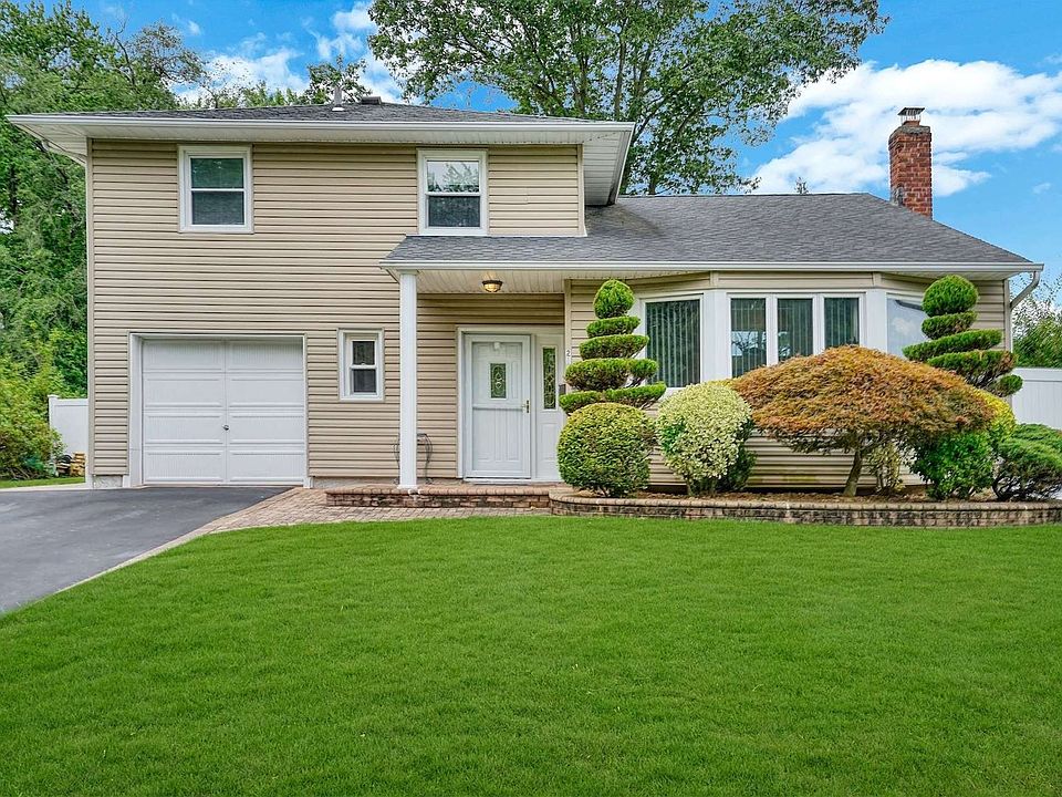 1st image of 26 Miriam Ln