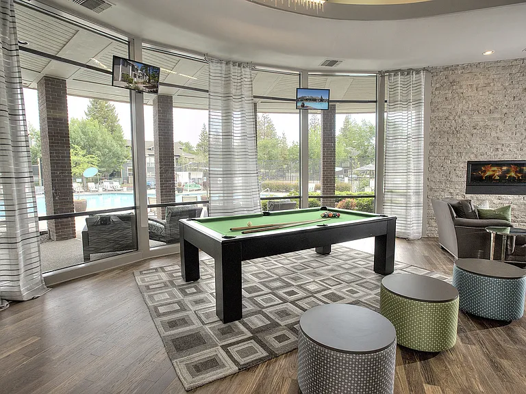 Deer Valley Apartment Homes — Photo 9