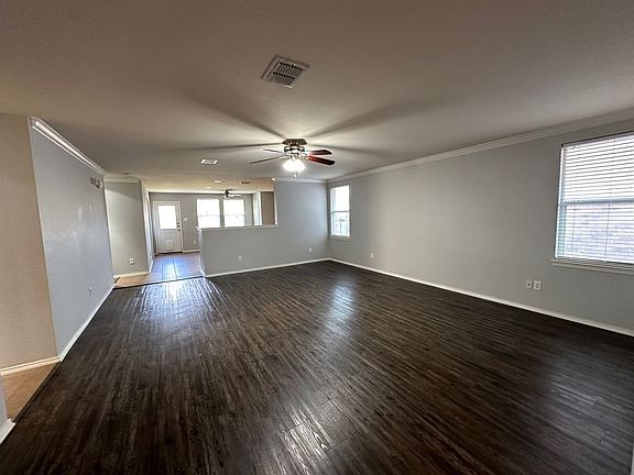 4th image of 13332 Velasco Dr