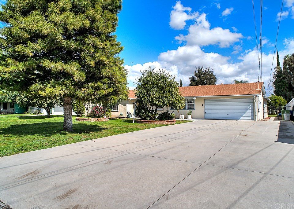 1st image of 8518 Rubio Ave