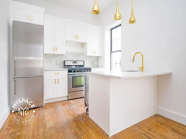854 Rogers Avenue image 1 of 9