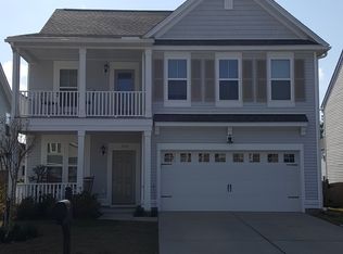 529 Crossland Dr, Moncks Corner, SC 29461