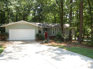 1145 Martin Ridge Rd, Roswell, GA 30076