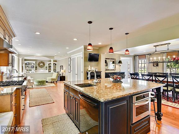 4th image of 4706 Lewis Woods Ct