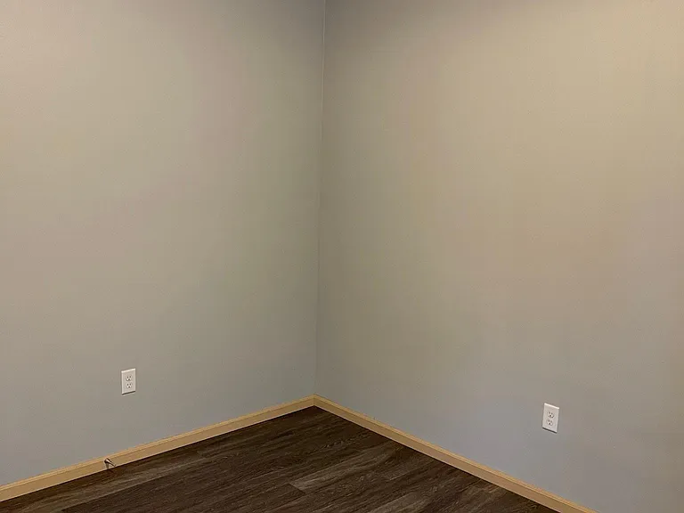 320 S Linn St #2 — Photo 7