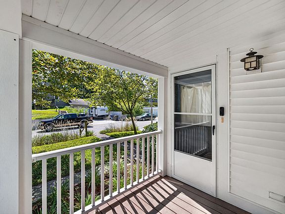 4th image of 713 Pleasant View Dr