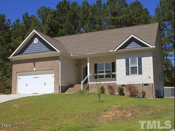 301 Coachmans Trl, Stem, NC 27581
