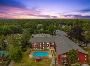 170 Highland St APT 119, Taunton, MA 02780