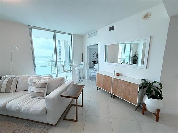 4th image of 300 S Biscayne Blvd #Cu-t-2208