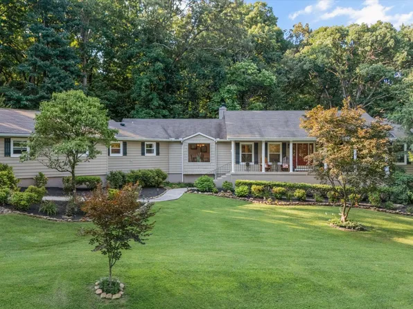 11130 Farragut Hills Blvd, Knoxville, TN 37934