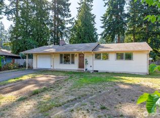 2808 Pine Cone Ct SE, Pt Orchard, WA