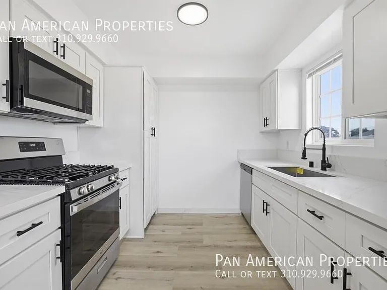 10019 Flora Vista St #2B — Photo 9