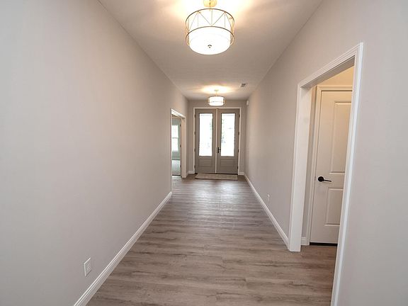 2nd image of 4068 Peterborough Rd