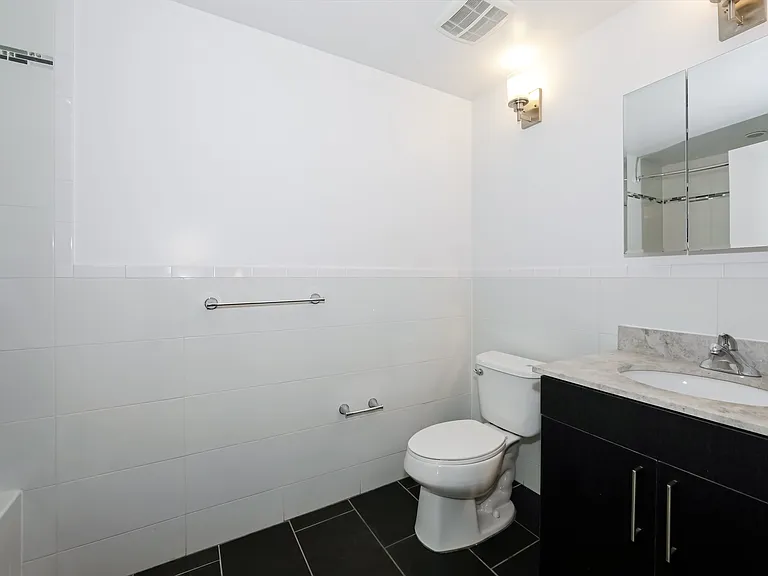 1701 Park Ave #902 — Photo 12