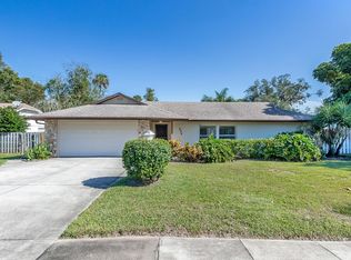 933 Bentwood Ln, Port Orange, FL 32127