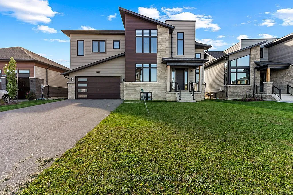 6 bed, $8,500 — Photo 1