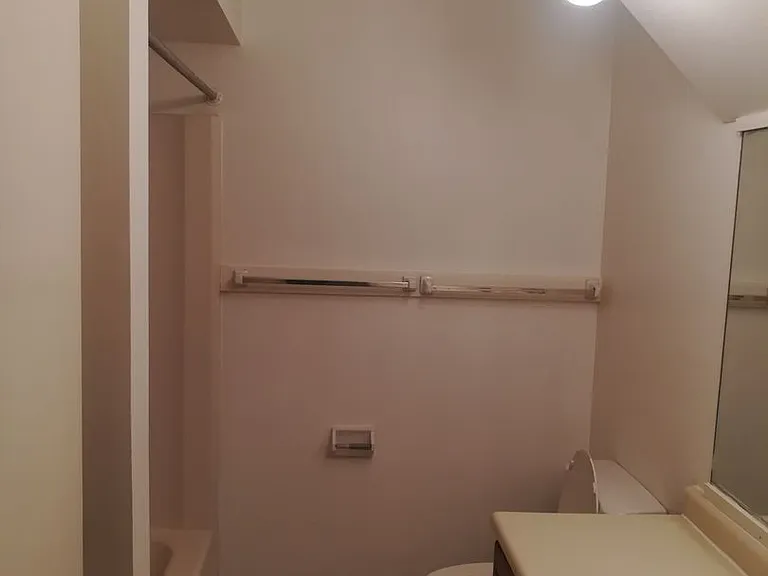University Park Apartments near Cornell University — Photo 200