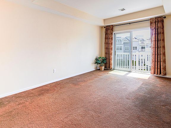 2nd image of 6515 Ocean Ave S #B