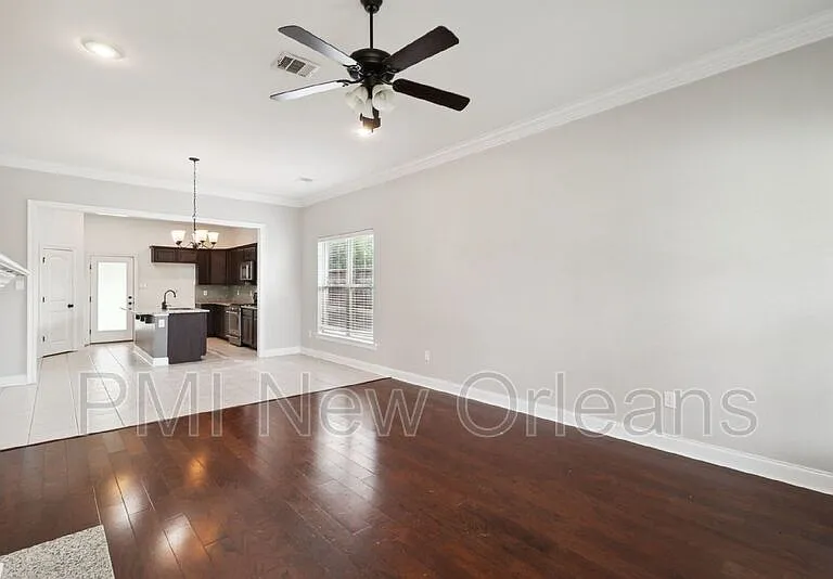 2213 Darlene Dr — Photo 3
