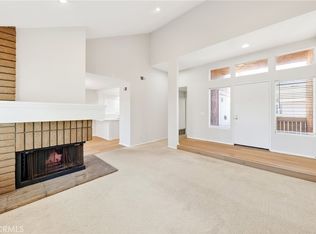 25 Greenfield, Irvine, CA 92614