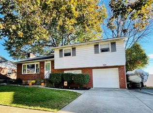 1505 Shelbourne Dr, Bethlehem, PA