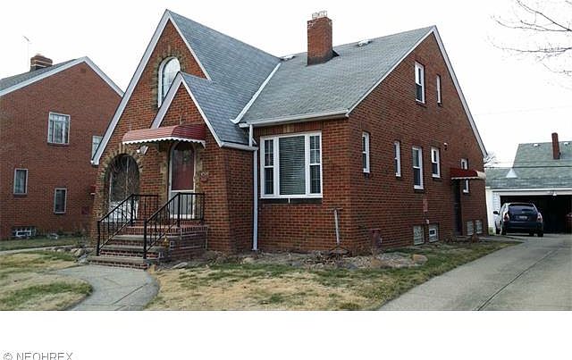 1st image of 16500 Valleyview Ave