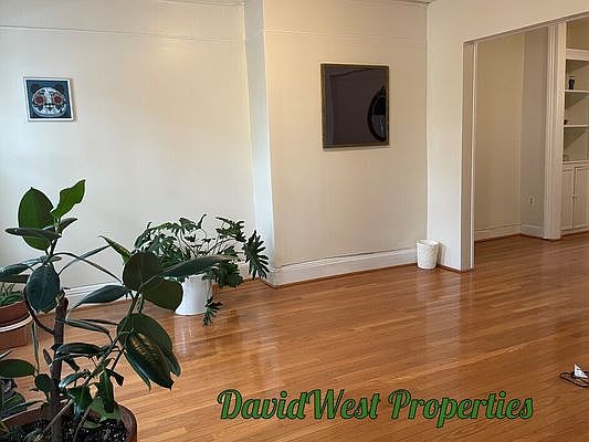 4th image of 225 11th St #2